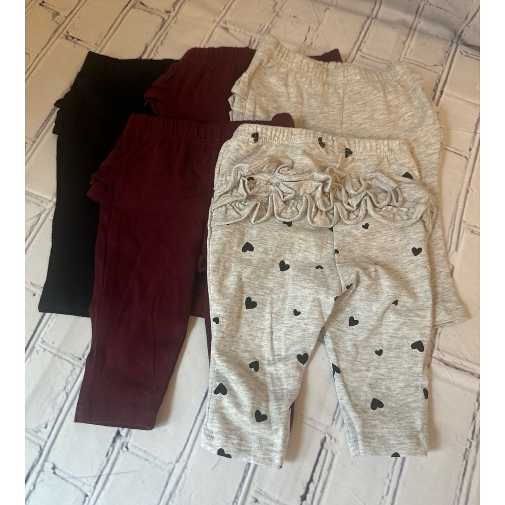 Old Navy Baby Girl Ruffle Butt Leggings Bundle 4 Pack Hearts Maroon Gray 0-3M